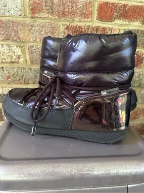 Moon Boot Metallic Black Ankle Snow Boot